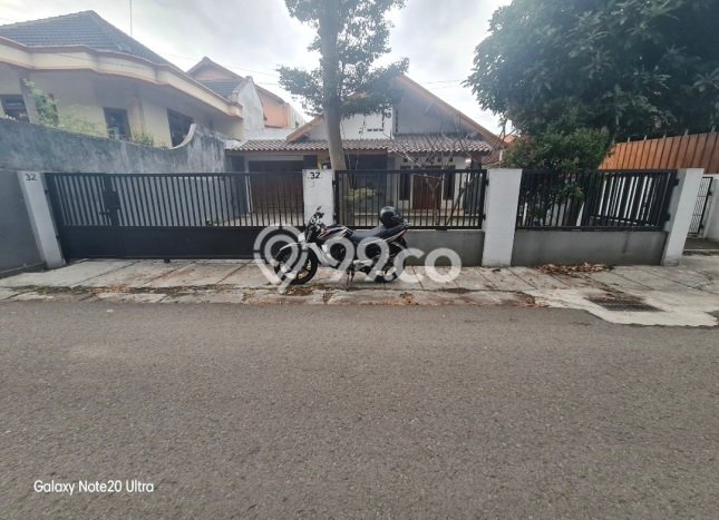 Rumah Minimalis Tanah Halaman Luas Pinggir Jalan Di Wirobrajan Rumah Minimalis Tanah Halaman Luas Pinggir Jalan Di Wirobrajan