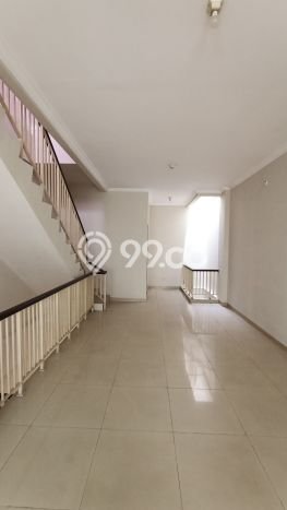 SEWA TERBAIK! Ruko di Bekasi Kota, Luas 135m², Area Utama SEWA TERBAIK! Ruko di Bekasi Kota, Luas 135m², Area Utama