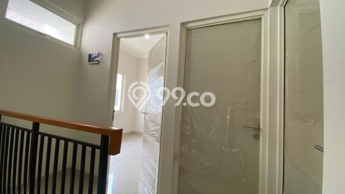 Rumah Modern 2 KT di Grand Wisata Bekasi Unfurnished Rumah Modern 2 KT di Grand Wisata Bekasi Unfurnished