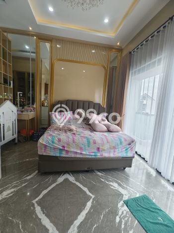 Dijual Rumah Luas Elegan Dengan View Eksklusif di Harapan Indah, Bekasi Dijual Rumah Luas Elegan Dengan View Eksklusif di Harapan Indah, Bekasi