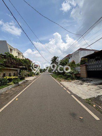 Dijual Hunian Mewah dengan Fasilitas Sekitar Lengkap di Duren Sawit, Jakarta Timur Dijual Hunian Mewah dengan Fasilitas Sekitar Lengkap di Duren Sawit, Jakarta Timur