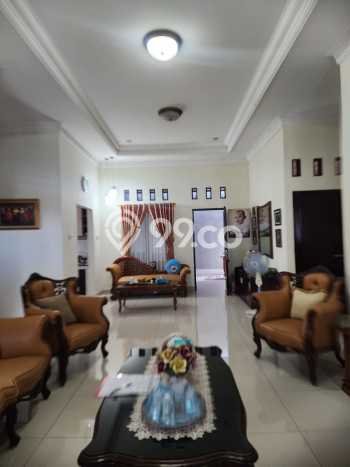 Jual Rumah Luas Megah Dengan View Cantik di Cikunir, Bekasi Jual Rumah Luas Megah Dengan View Cantik di Cikunir, Bekasi
