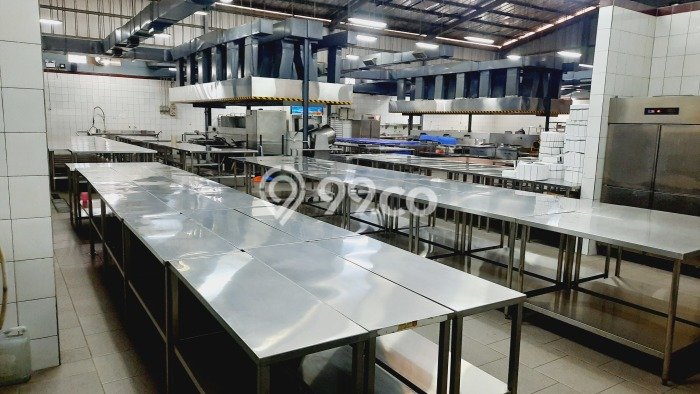 Area Ramai! Komersial Dijual di Serang Baru untuk Bisnis Luas Bangunan 1475m2 Area Ramai! Komersial Dijual di Serang Baru untuk Bisnis Luas Bangunan 1475m2
