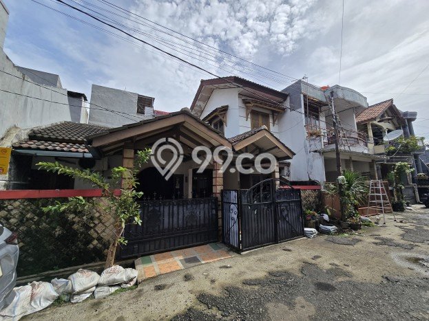 For Sale Hunian Rumah Terawat 3 KT di Pekayon, Bekasi For Sale Hunian Rumah Terawat 3 KT di Pekayon, Bekasi