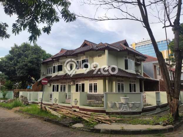 Dijual Hunian Mewah dengan Fasilitas Sekitar Lengkap di Bekasi Barat, Bekasi Dijual Hunian Mewah dengan Fasilitas Sekitar Lengkap di Bekasi Barat, Bekasi