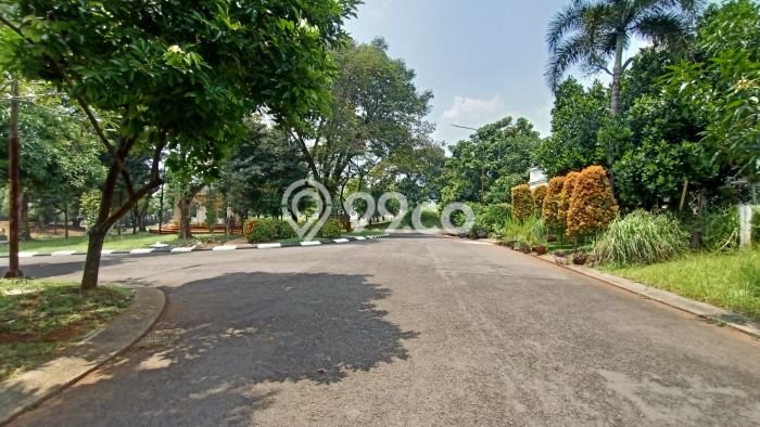 Jual Rumah Luas Megah Dengan View Eksklusif di Legenda Wisata, Bogor Jual Rumah Luas Megah Dengan View Eksklusif di Legenda Wisata, Bogor