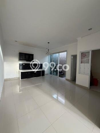 Lokasi strategis! Rumah siap huni dikontrakkan di Cakung LB 105m2 Lokasi strategis! Rumah siap huni dikontrakkan di Cakung LB 105m2