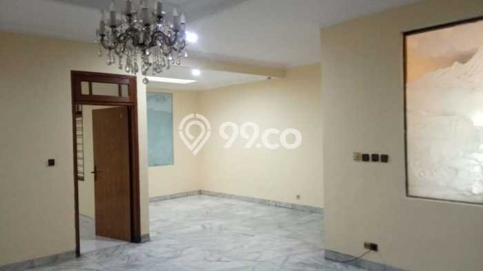 For Sale! Luxury House LT 260m2 Desain Elegan di Cipinang For Sale! Luxury House LT 260m2 Desain Elegan di Cipinang