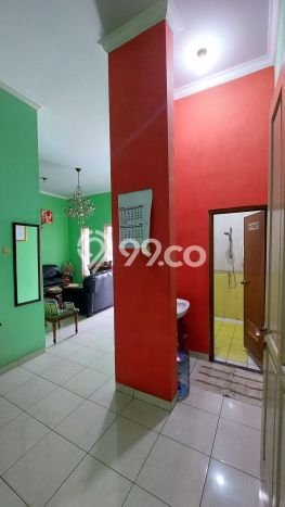 Dijual Rumah Mewah Megah Dengan View Eksklusif di Pondok Kelapa, Jakarta Timur Dijual Rumah Mewah Megah Dengan View Eksklusif di Pondok Kelapa, Jakarta Timur