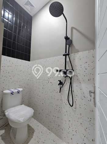 Dijual Hunian Rumah Terawat 3 Kamar di Depok II, Depok Dijual Hunian Rumah Terawat 3 Kamar di Depok II, Depok
