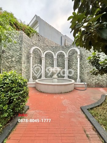 Rumah Elit Modern Siap Huni di Simprug Jakarta Selatan Rumah Elit Modern Siap Huni di Simprug Jakarta Selatan