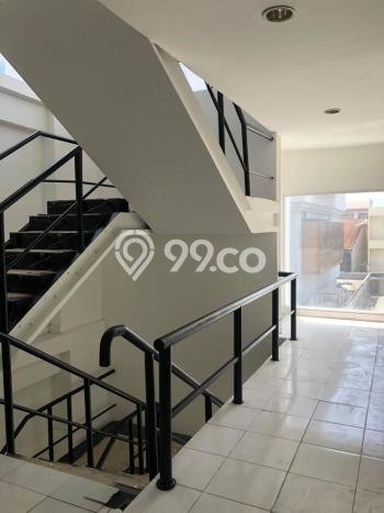 Kantor Bagus LT 1466m2 LB 3500m2 Dijual di Kemayoran Jakarta Pusat Kantor Bagus LT 1466m2 LB 3500m2 Dijual di Kemayoran Jakarta Pusat