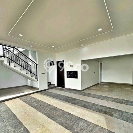 Rumah Elit LB 300m2 Siap Pakai Desain Elegan di Pejaten, Jakarta Selatan Rumah Elit LB 300m2 Siap Pakai Desain Elegan di Pejaten, Jakarta Selatan