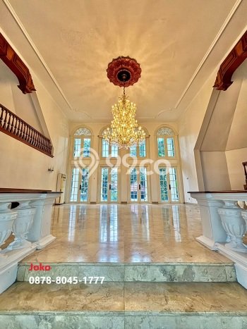 Rumah Elit Modern Siap Huni di Simprug Jakarta Selatan Rumah Elit Modern Siap Huni di Simprug Jakarta Selatan
