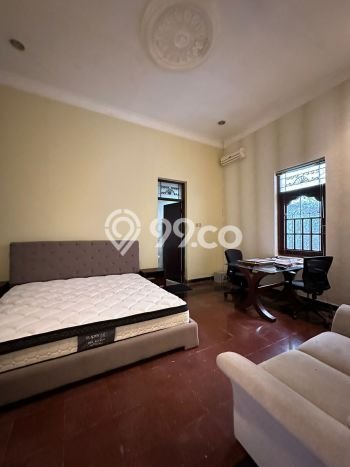 Siap Huni Rumah Mewah 5 Kamar di Menteng Dekat ke Mana Saja Siap Huni Rumah Mewah 5 Kamar di Menteng Dekat ke Mana Saja