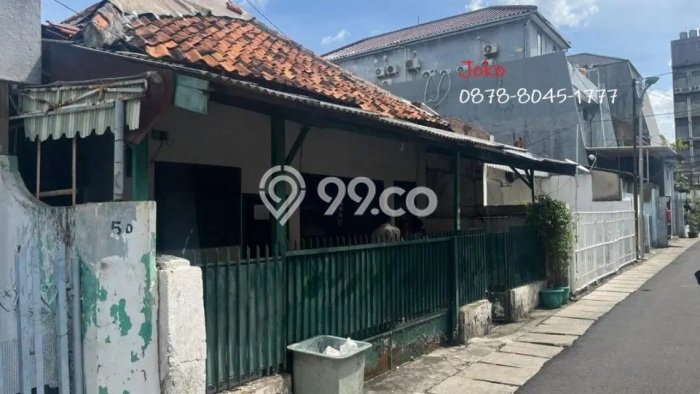 Rumah Terawat area Cideng, Jakarta Pusat, LT 219m², LB 200m² Rumah Terawat area Cideng, Jakarta Pusat, LT 219m², LB 200m²