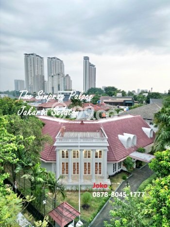 Rumah Elit Modern Siap Huni di Simprug Jakarta Selatan Rumah Elit Modern Siap Huni di Simprug Jakarta Selatan