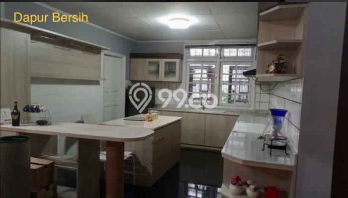 Jual Rumah Mewah Elegan Dengan View Cantik di Cibubur, Jakarta Timur Jual Rumah Mewah Elegan Dengan View Cantik di Cibubur, Jakarta Timur