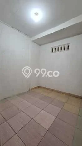 Rumah di Kukusan, 2 KT, Pemandangan Indah, LT 100m² LB 40m² Rumah di Kukusan, 2 KT, Pemandangan Indah, LT 100m² LB 40m²