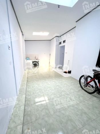 Rumah Modern 2 Kamar LT 97m2 di Batu Rumah Modern 2 Kamar LT 97m2 di Batu