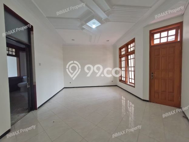 Hunian Mewah LB 535m2 Siap Pakai Desain Elegan di Sumbersari, Malang Hunian Mewah LB 535m2 Siap Pakai Desain Elegan di Sumbersari, Malang