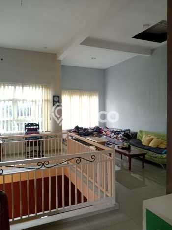 Rumah Minimalis 5 Kamar LT 142m2 di Tulusrejo Rumah Minimalis 5 Kamar LT 142m2 di Tulusrejo