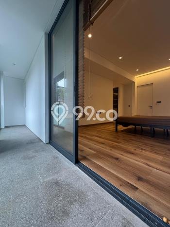 Rumah Lokasi Strategis di Kebayoran Baru, Jakarta Selatan, LT 634m² LB 800m² Rumah Lokasi Strategis di Kebayoran Baru, Jakarta Selatan, LT 634m² LB 800m²