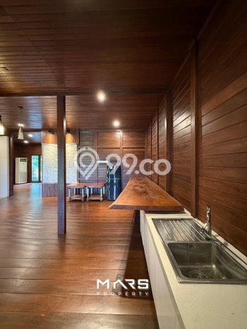 Dijual Rumah Mewah Elegan Dengan View Cantik di Pondok Indah, Jakarta Selatan Dijual Rumah Mewah Elegan Dengan View Cantik di Pondok Indah, Jakarta Selatan