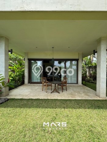 For Sale! Vila Kawasan , Luas 1729m2m², Akses Mudah Pusat Kota For Sale! Vila Kawasan , Luas 1729m2m², Akses Mudah Pusat Kota