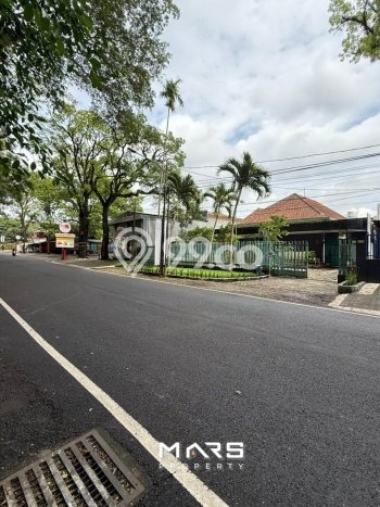 Hunian Mewah LB 400m2 Siap Huni Desain Elegan di Malang Kota, Malang Hunian Mewah LB 400m2 Siap Huni Desain Elegan di Malang Kota, Malang