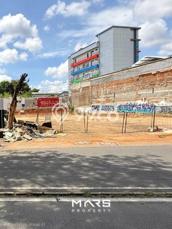 Tanah Siap Bangun Dijual di Jakarta Selatan Punya Luas 926m2 Tanah Siap Bangun Dijual di Jakarta Selatan Punya Luas 926m2