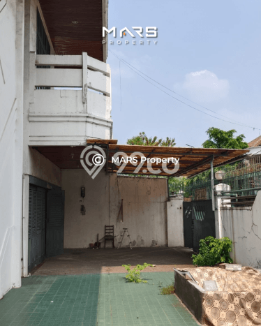 HUNIAN BERKELAS! Rumah Exclusive Green garden, Jakarta Barat, Luas Tanah 475m² LB 800m² HUNIAN BERKELAS! Rumah Exclusive Green garden, Jakarta Barat, Luas Tanah 475m² LB 800m²