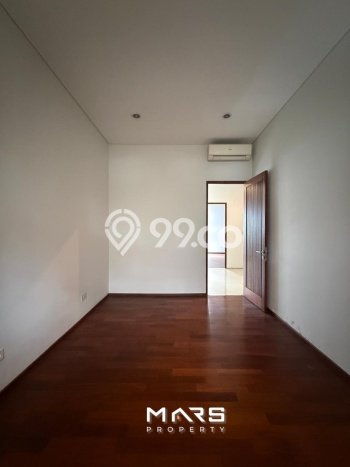 Siap Huni Hunian Elit 4 Kamar di Kebayoran Baru Dekat ke Mana Pun Siap Huni Hunian Elit 4 Kamar di Kebayoran Baru Dekat ke Mana Pun