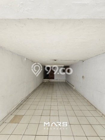 Siap Huni Rumah Mewah 3 Kamar di Kebayoran Baru Dekat ke Mana Pun Siap Huni Rumah Mewah 3 Kamar di Kebayoran Baru Dekat ke Mana Pun