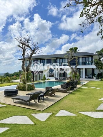 AREA BISNIS! Komersial di Pecatu, Luas 2500m², Jalan Utama, Strategis AREA BISNIS! Komersial di Pecatu, Luas 2500m², Jalan Utama, Strategis