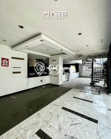 Kantor di Gandaria, Luas 400m², Area Komersial, Posisi Strategis Kantor di Gandaria, Luas 400m², Area Komersial, Posisi Strategis