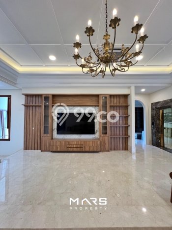 Rumah Mewah LB 880m2 Siap Pakai Desain Elegan di Kemang, Jakarta Selatan Rumah Mewah LB 880m2 Siap Pakai Desain Elegan di Kemang, Jakarta Selatan