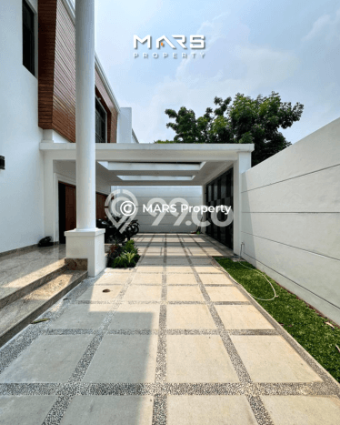HARGA SPESIAL! Rumah Modern area Kebayoran Baru, Jakarta Selatan, LT 528m² LB 650m² BISA KPR! HARGA SPESIAL! Rumah Modern area Kebayoran Baru, Jakarta Selatan, LT 528m² LB 650m² BISA KPR!