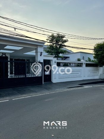 Dijual Rumah Premium dengan Fasilitas Sekitar Lengkap di Cilandak, Jakarta Selatan Dijual Rumah Premium dengan Fasilitas Sekitar Lengkap di Cilandak, Jakarta Selatan