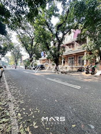 Komersial Dijual di Kebayoran Baru LT 475m2, LB 1608m2 Solusi Investasi Cerdas Komersial Dijual di Kebayoran Baru LT 475m2, LB 1608m2 Solusi Investasi Cerdas