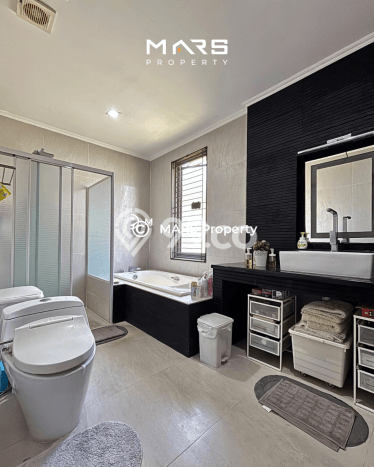 For Sale Rumah Elit Exclusive di Jagakarsa, Jakarta Selatan For Sale Rumah Elit Exclusive di Jagakarsa, Jakarta Selatan