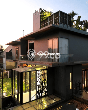 BEST OFFER! Rumah Untuk Investasi area Kebayoran Baru, Luas 520m² LB 1200m² BEST OFFER! Rumah Untuk Investasi area Kebayoran Baru, Luas 520m² LB 1200m²