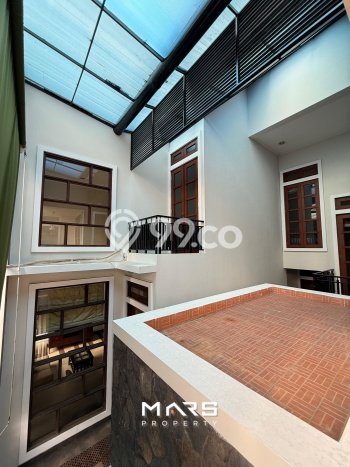 Hot Offer Hunian Premium Ideal dan Luas di Menteng, Jakarta Pusat Hot Offer Hunian Premium Ideal dan Luas di Menteng, Jakarta Pusat