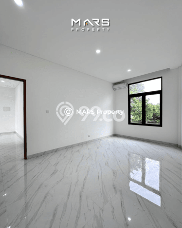 HARGA SPESIAL! Rumah Modern area Kebayoran Baru, Jakarta Selatan, LT 528m² LB 650m² BISA KPR! HARGA SPESIAL! Rumah Modern area Kebayoran Baru, Jakarta Selatan, LT 528m² LB 650m² BISA KPR!
