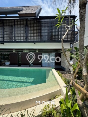 Bisnis Potensial! Vila di , Ukuran 361m2m², Dekat ke Pusat Kota Bisnis Potensial! Vila di , Ukuran 361m2m², Dekat ke Pusat Kota