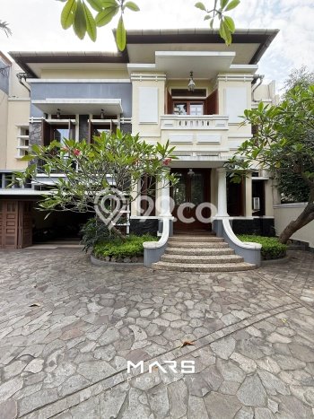 Hot Offer Hunian Premium Ideal dan Luas di Menteng, Jakarta Pusat Hot Offer Hunian Premium Ideal dan Luas di Menteng, Jakarta Pusat