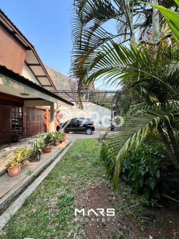 Dijual Rumah Mewah Exclusive di Kebayoran Baru, Jakarta Selatan Dijual Rumah Mewah Exclusive di Kebayoran Baru, Jakarta Selatan