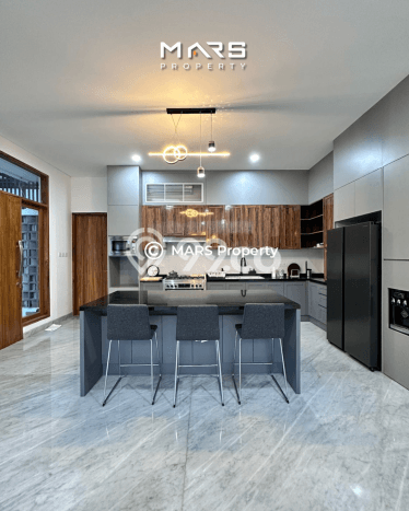 HARGA SPESIAL! Rumah Modern area Kebayoran Baru, Jakarta Selatan, LT 528m² LB 650m² BISA KPR! HARGA SPESIAL! Rumah Modern area Kebayoran Baru, Jakarta Selatan, LT 528m² LB 650m² BISA KPR!