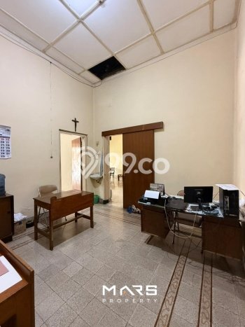 Hunian Mewah LB 400m2 Siap Huni Desain Elegan di Malang Kota, Malang Hunian Mewah LB 400m2 Siap Huni Desain Elegan di Malang Kota, Malang