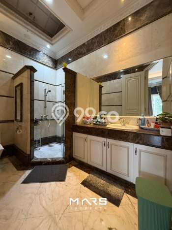 Vila Nyaman Kawasan Kelapa Gading, Dimensi 549m2m², View Indah sekitar Vila Nyaman Kawasan Kelapa Gading, Dimensi 549m2m², View Indah sekitar